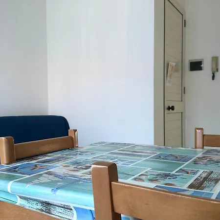 Lägenhet F005 - Fano, Con Terrazzo Vicino Al Mare Fano